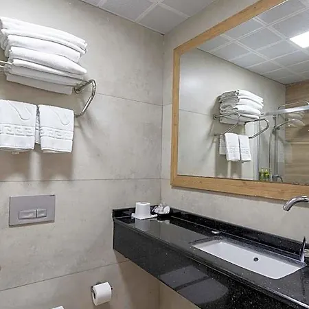 Hotel Nehir 3*